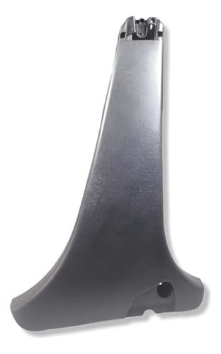 Moldura Coluna Direito Direito Sandero 2014 A 2020 — foto 1 de 9