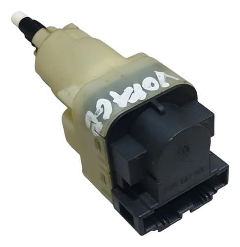 Interruptor Pedal Embregem Volkswagen Voyage G5 2009 A 2012 — foto 1 de 6