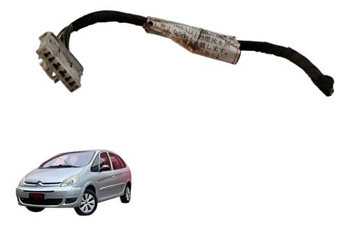 Plug Lanterna Esquerda Citroën Xsara Picasso 2008 A 2012 — foto 1 de 6