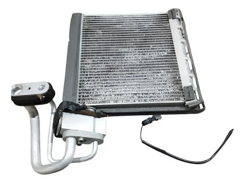 Radiador Evaporador Ar Quente Nissan March 2011 A 2015 — foto 1 de 5