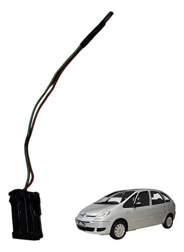 Plug Conector Luz Placa Citroen Xsara Picasso 2008 A 2013 — foto 1 de 7