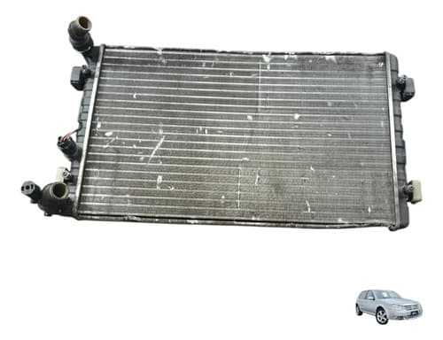Radiador De Água Volkswagen Golf Sportline 1.6 2008 Original — foto 1 de 6