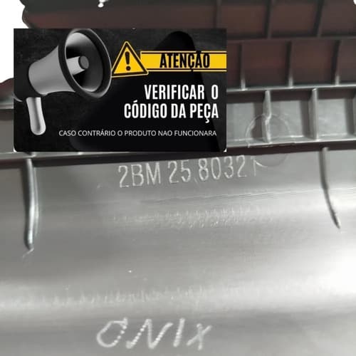 Soleira Porta Dianteira Esquerda Gm Onix 1.0 Joy 2013/2018 — foto 1 de 5