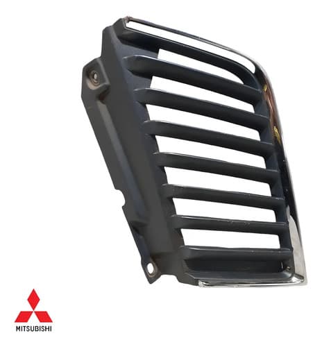 Grade Direita Radiador Mitsubishi L200 Triton 2007/2012 — foto 1 de 8