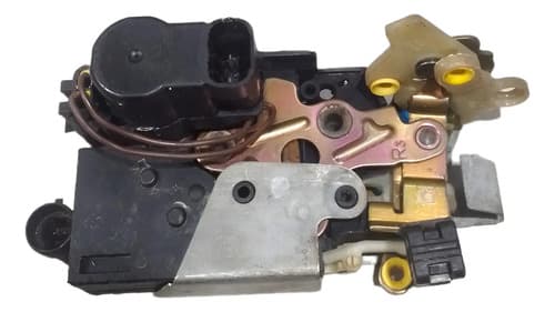 Fechadura Elétrica Porta Traseira Direita Fiat Brava 2002 — foto 1 de 4