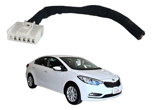 Plug Conector Chicote Lanterna Tras Esq/dir Kia Cerato 2014 — foto 1 de 6